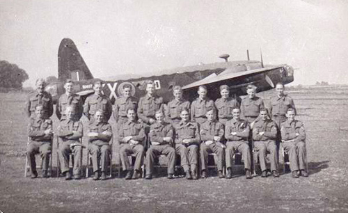 Glider Regiment Photo - Thame July Top Row - Martin, Perfect, Fairgrieve, Lovett, Pitcock, East, Tigar, Wilson, Austin, unknown. Bottom Row Fletcher, Legrand, Howard, Billinge, Barker, Hanson, Lewis, Richards, Redknap, Davidson.